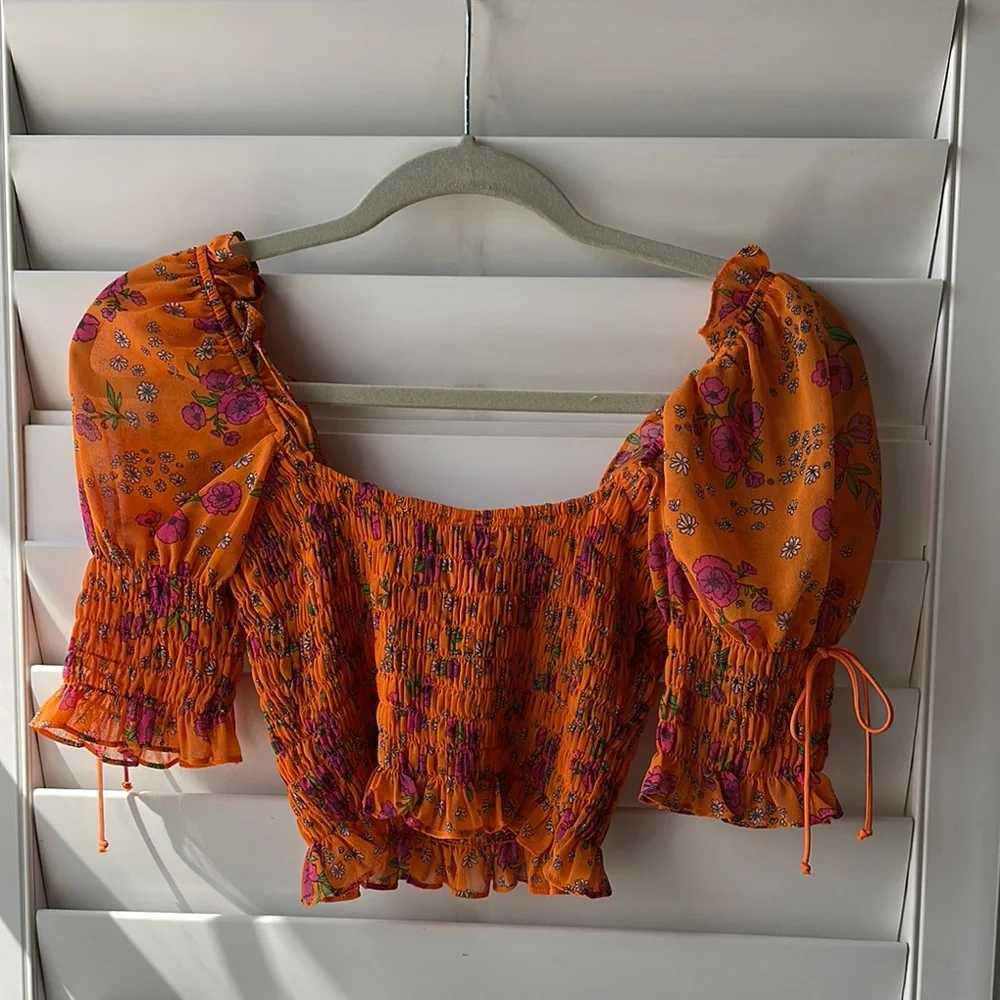 For Love and Lemons Peony Smocked Crop Top - Picture 3 of 5